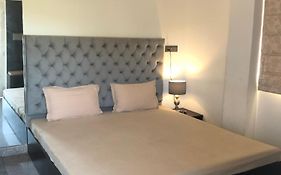 Anne'S Laces Homestay